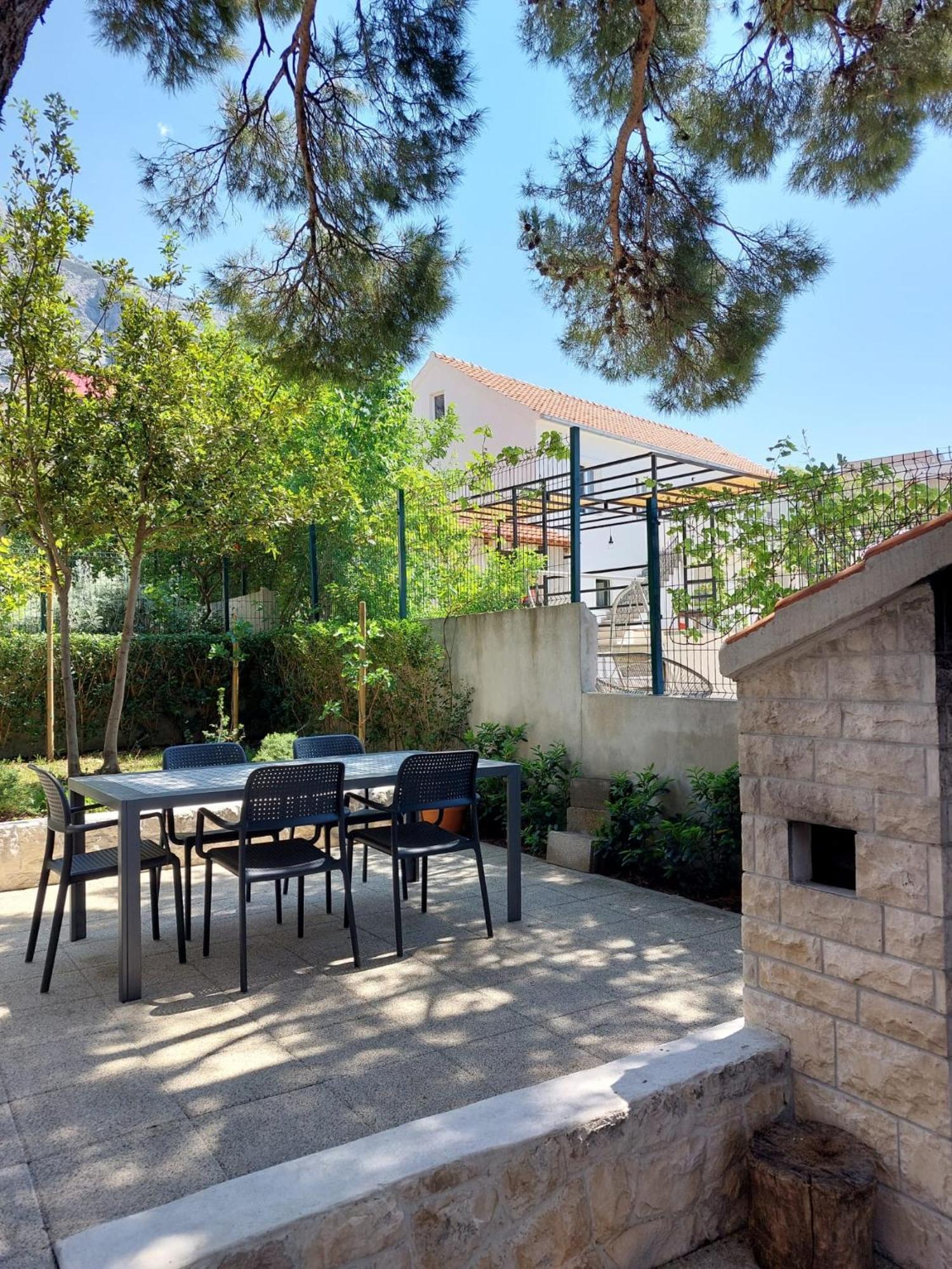 17 Pines Apartma *