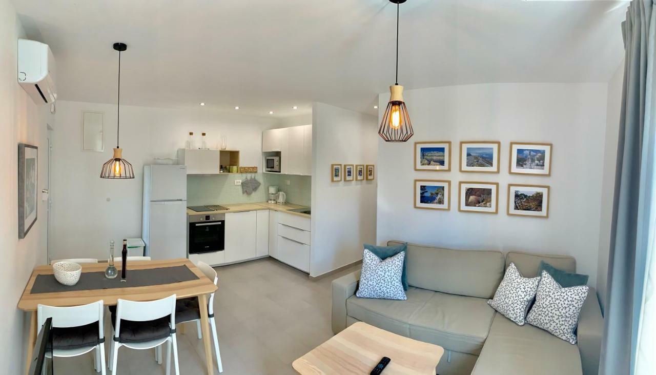 Apartma 17 Pines *